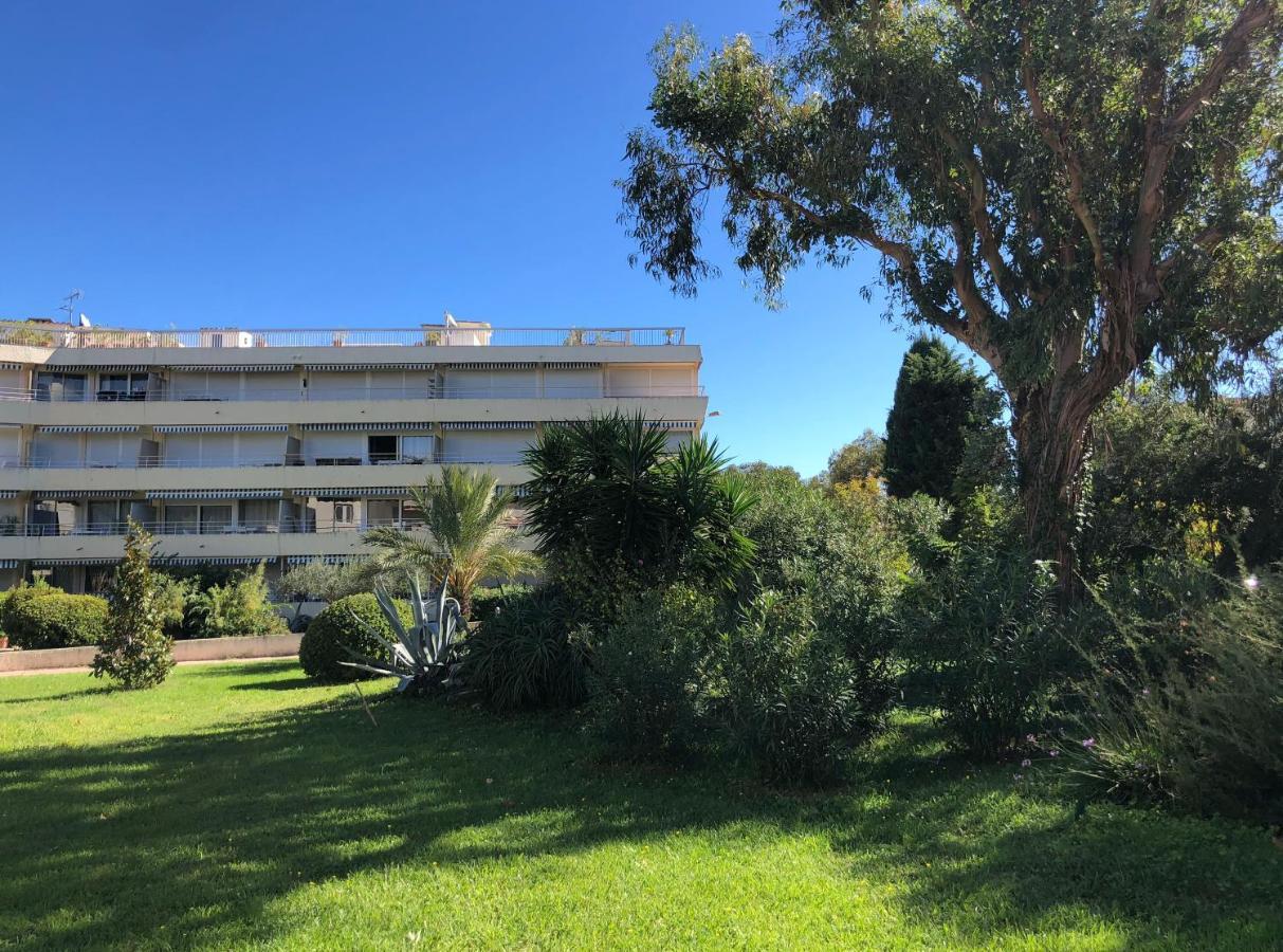 Apartmán Un Nid A Saint Tropez Exteriér fotografie